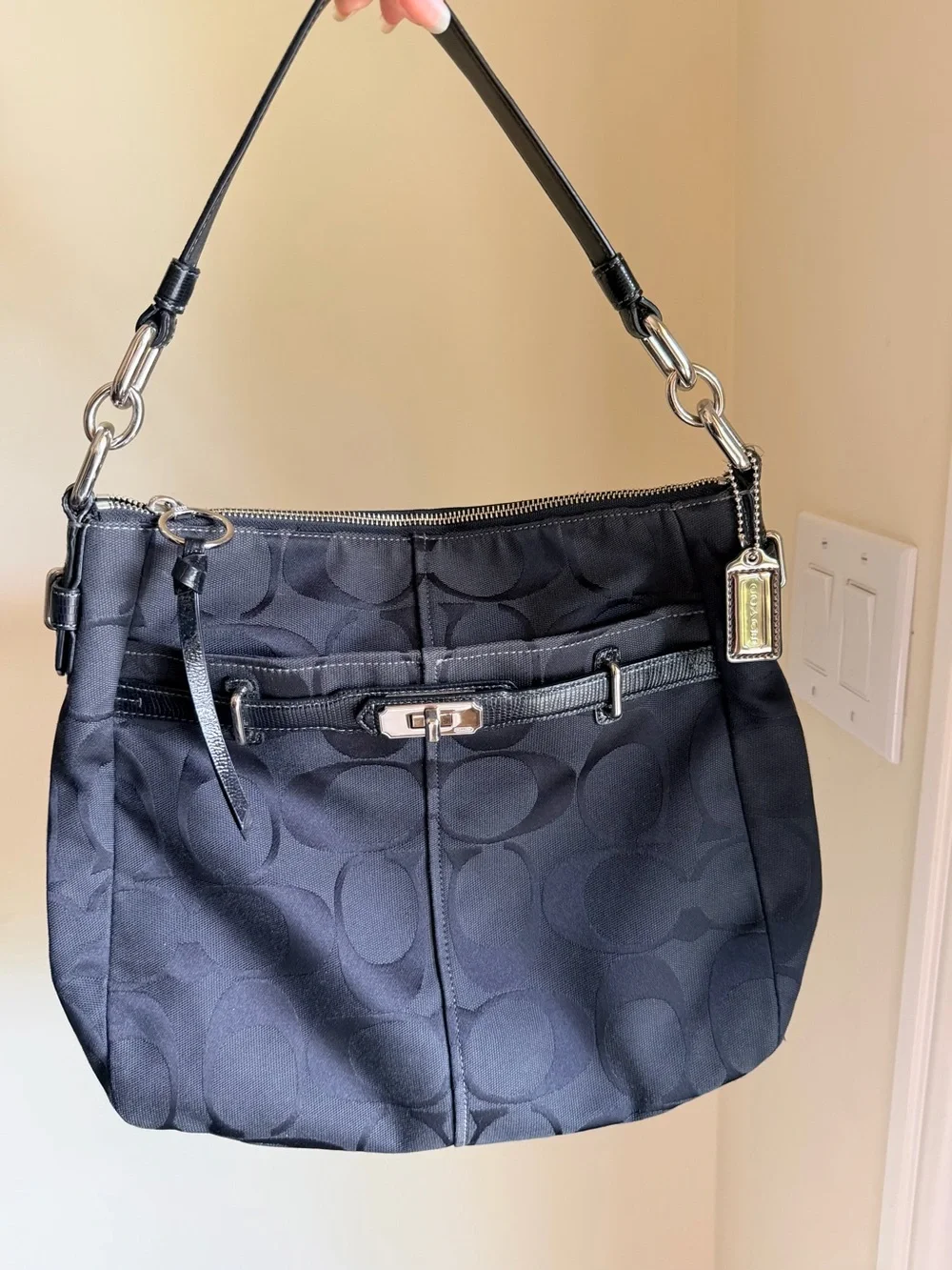 Coach Chelsea Ashlyn Black Signature Jacquard Shoulder Bag